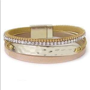 Multi layer crystal and leather magnetic bracelet